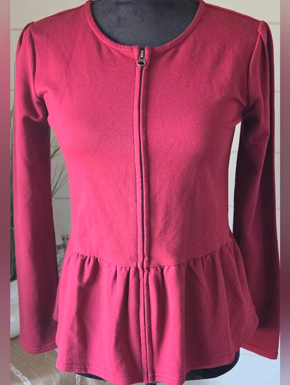435 BY MATILDA JANE Maroon Red Full Zip Ruffle Peplum Knit Jacket Youth Girls 14